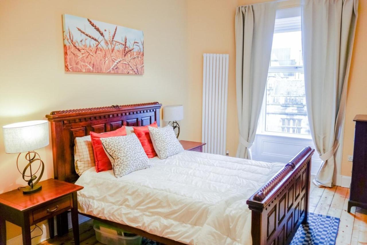 Newly Furnished 2 Bedroom Apartment On Leith Walk EDI Exterior foto